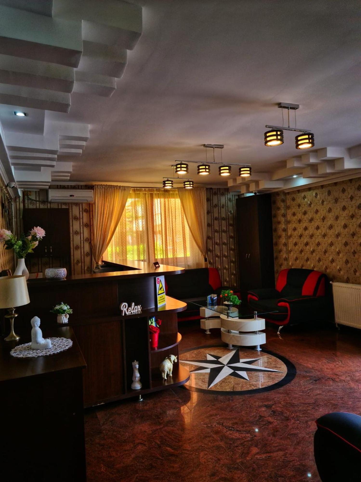 Silver Hunedoara Dış mekan fotoğraf